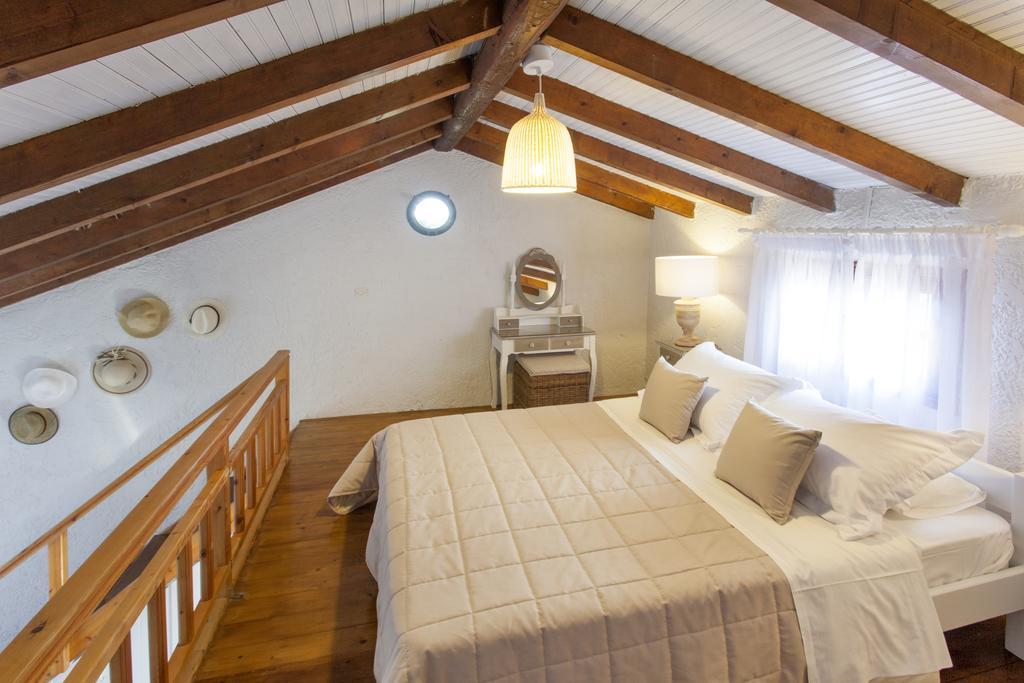 Glyfada Beach Villas Longós المظهر الخارجي الصورة